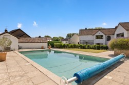 Chestnut Avenue, Axbridge, BS26