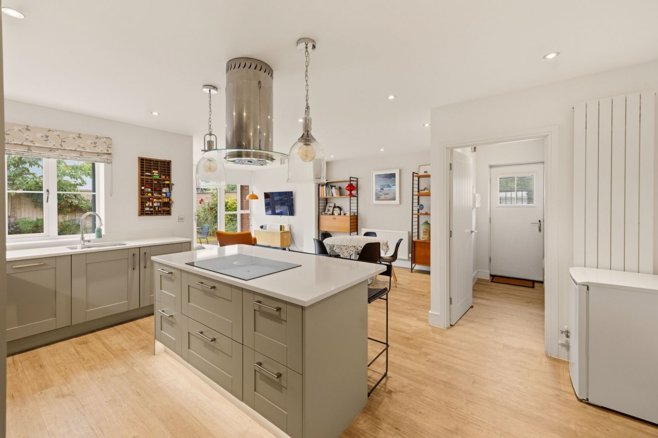 Warren View, Churchill, BS25