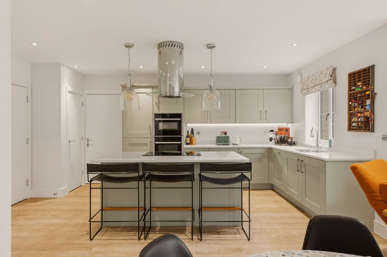 Warren View, Churchill, BS25