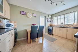 Dysons Close, Yatton, BS49