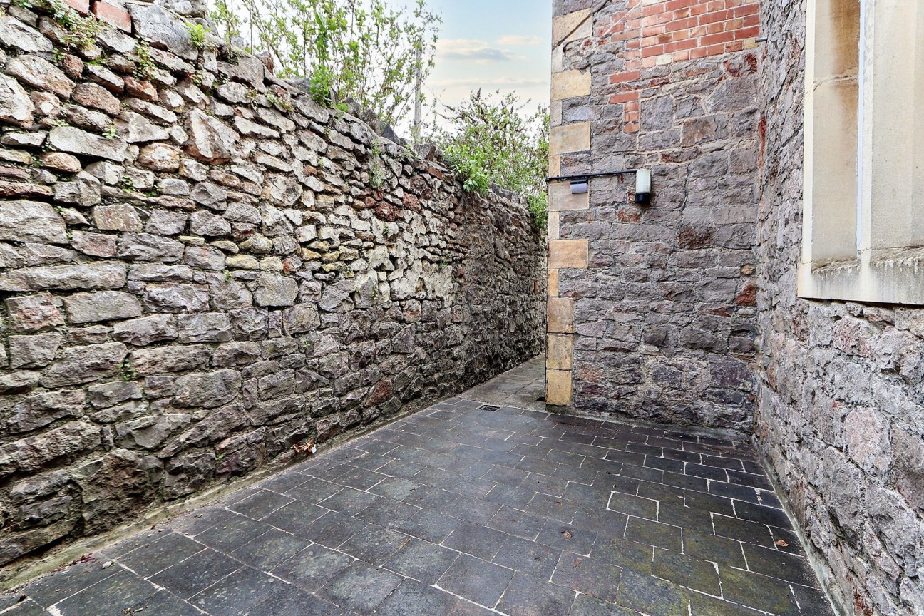 School Road, Wrington, BS40