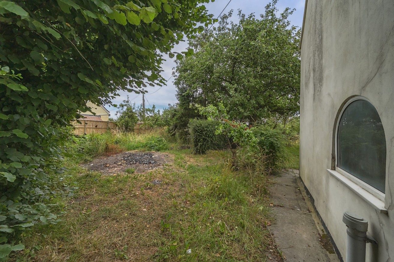 Hewish, Weston-Super-Mare, BS24