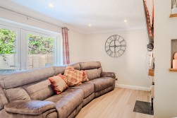 South Meadows, Wrington, BS40
