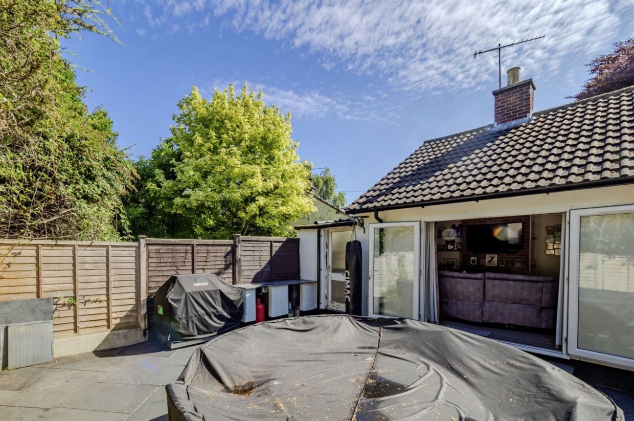 South Meadows, Wrington, BS40