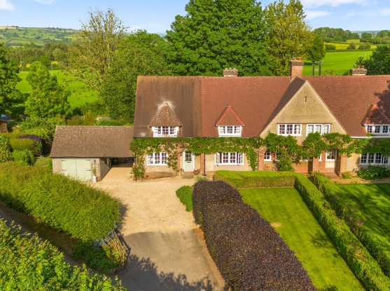 77 Parsonage Lane, Winford, BS40