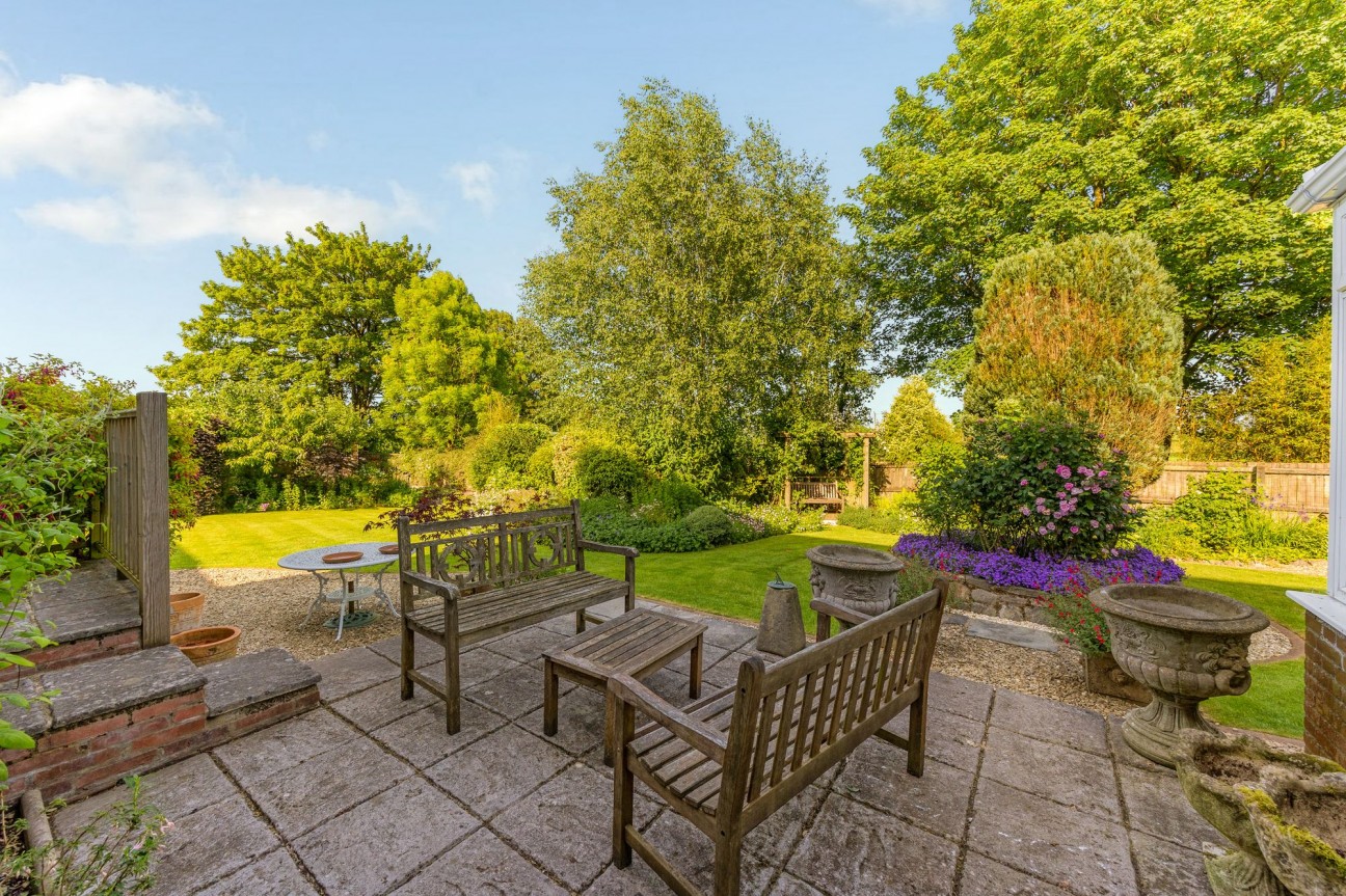 77 Parsonage Lane, Winford, BS40