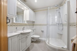 Chelvey Road, Nailsea, BS48