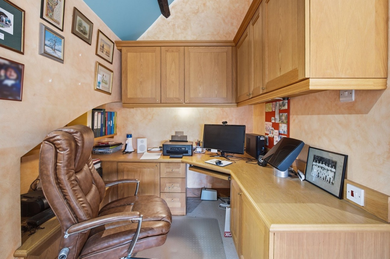 Chelvey Road, Nailsea, BS48