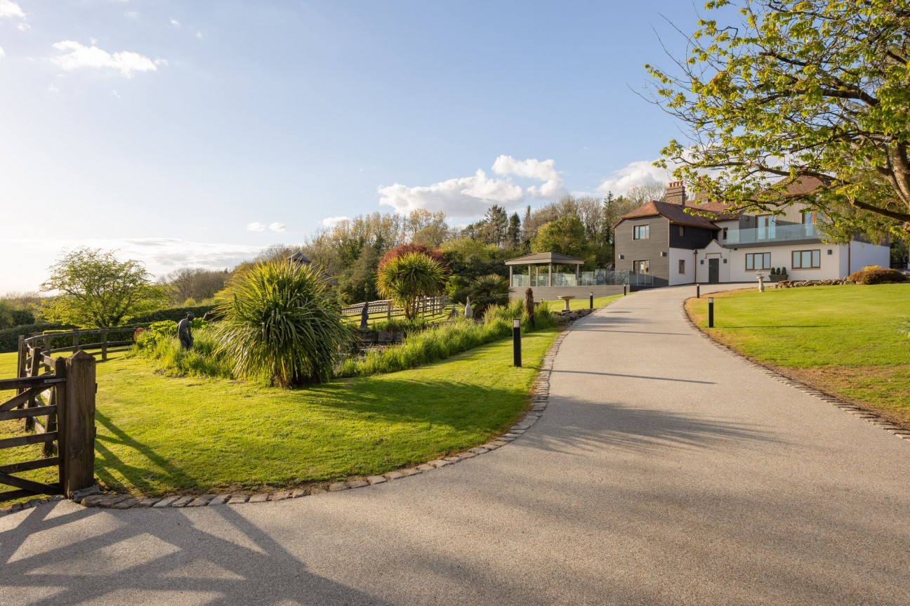Hyatts Wood Road, Backwell, BS48