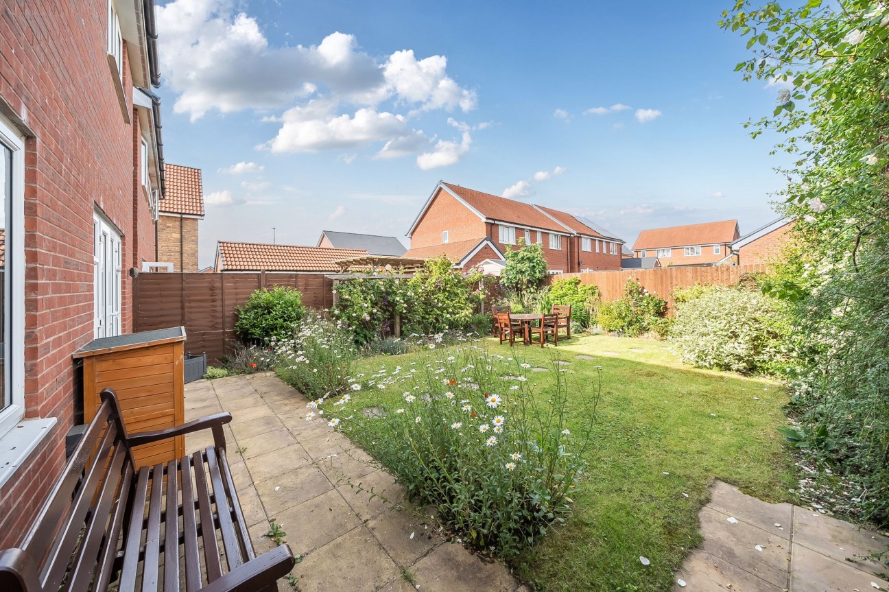 Fieldfare Gardens, Yatton, BS49
