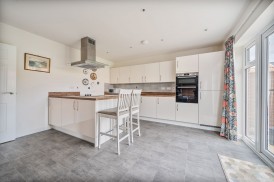 Fieldfare Gardens, Yatton, BS49