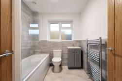 Well Park, Congresbury, BS49