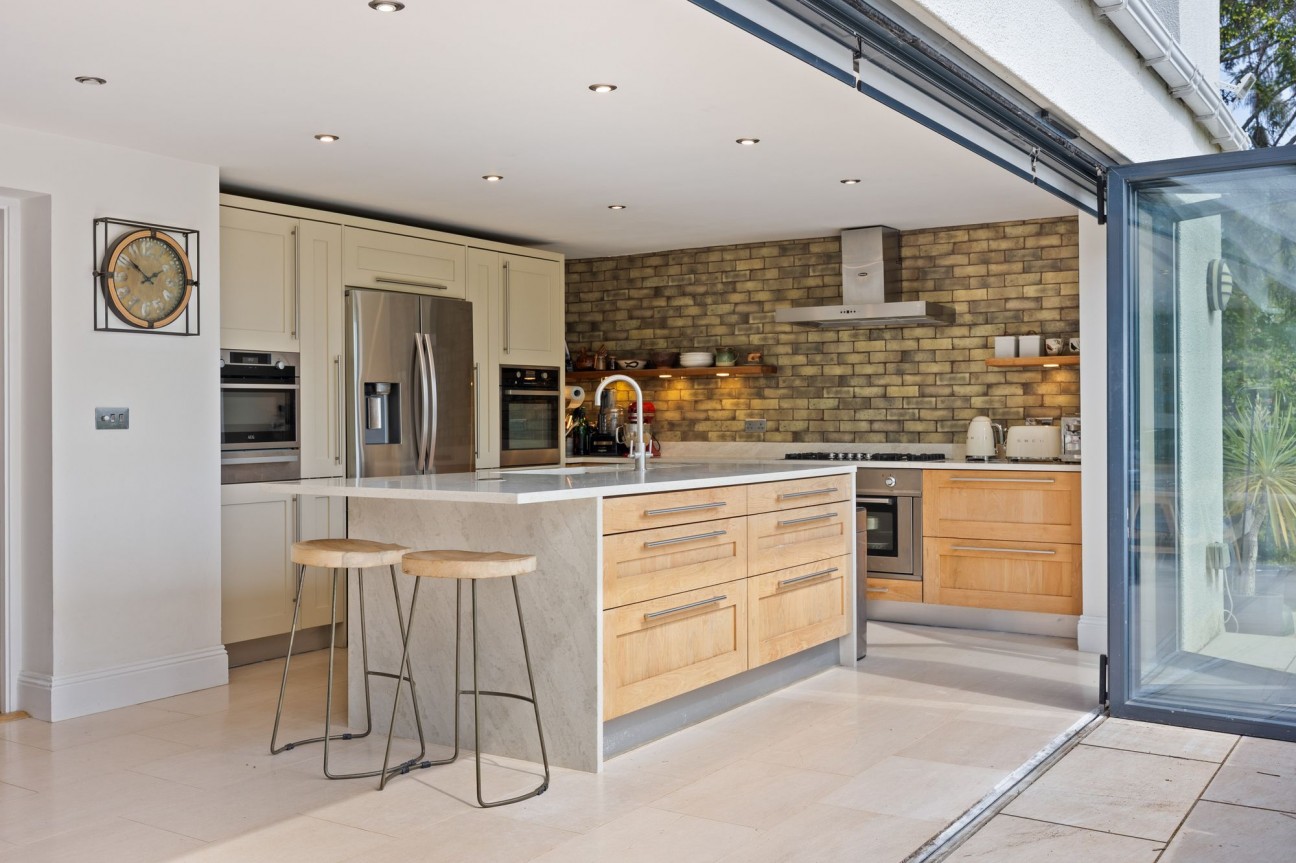 Clevedon Road, Tickenham, BS21