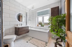 Clevedon Road, Tickenham, BS21