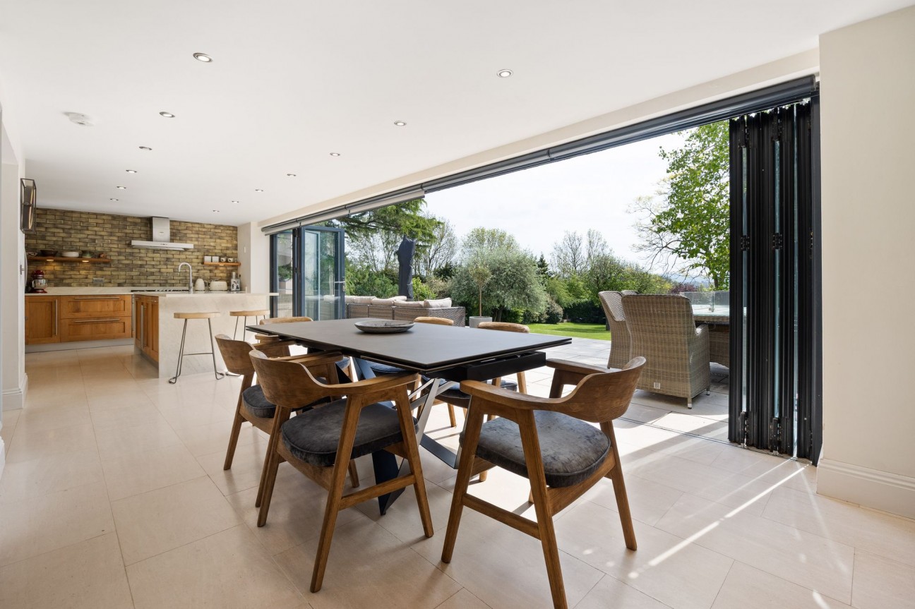 Clevedon Road, Tickenham, BS21