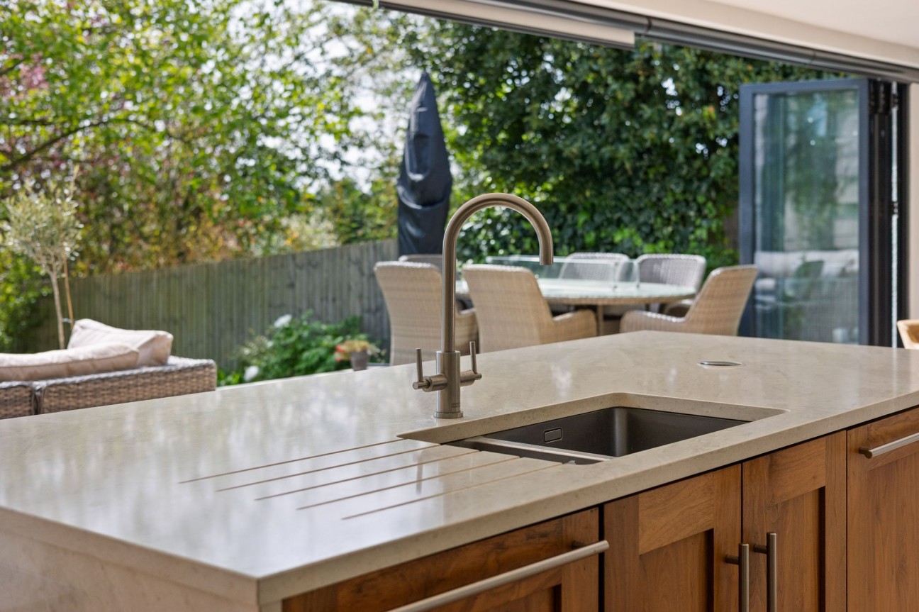 Clevedon Road, Tickenham, BS21