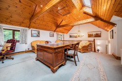 Impressive, detached country residence on edge of Wrington with stunning parkland gardens
