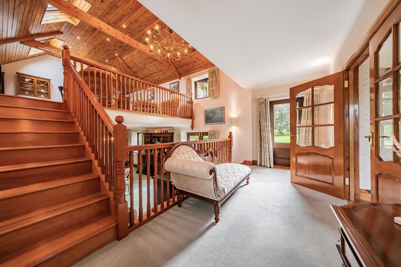 Impressive, detached country residence on edge of Wrington with stunning parkland gardens