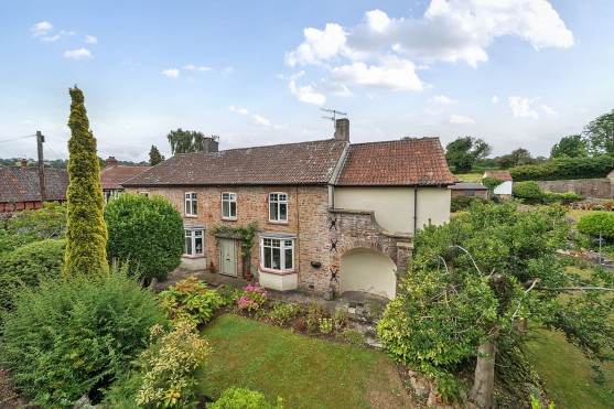 High Street, Blagdon, BS40