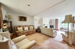 High Street, Blagdon, BS40
