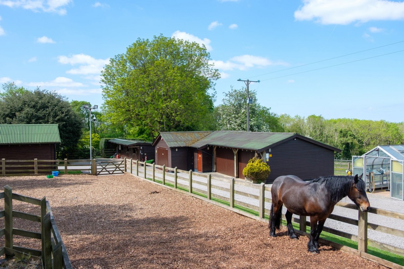 Hunters Lodge, Backwell Hill, BS48 - exceptional country estate set in 15 acres with extensive equestrian facilities