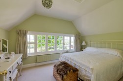 Hunters Lodge, Backwell Hill, BS48 - exceptional country estate set in 15 acres with extensive equestrian facilities