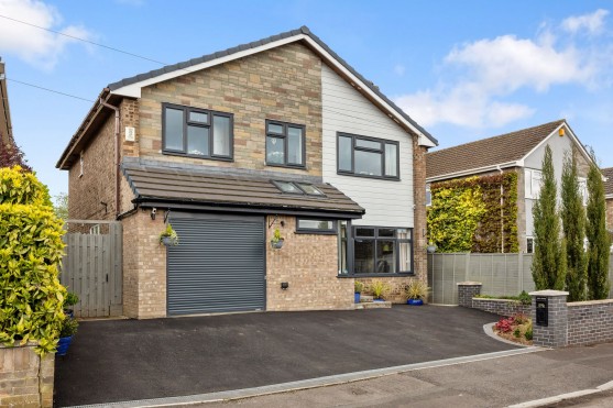 Dunsters Road, Claverham, BS49