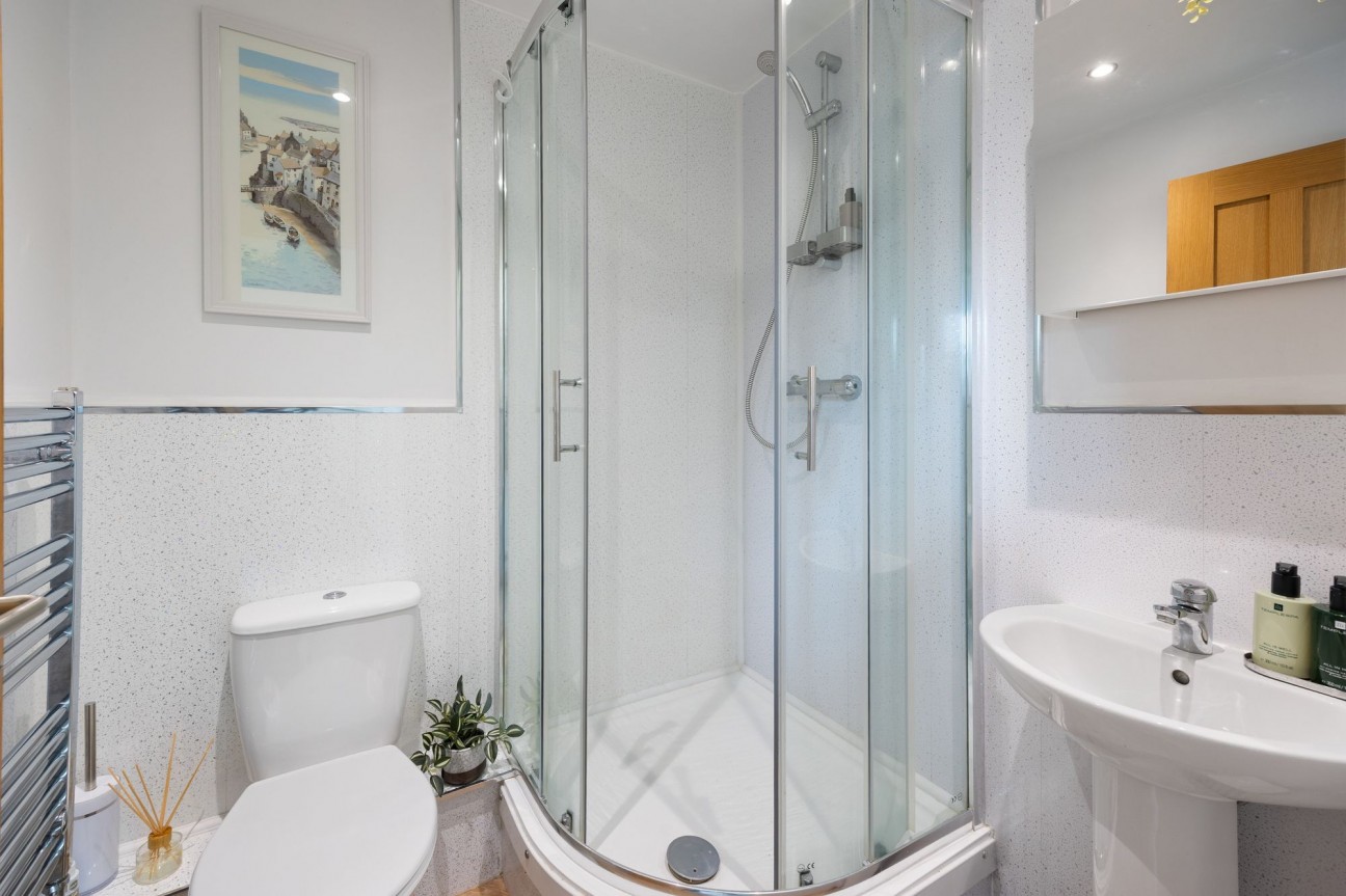 Dunsters Road, Claverham, BS49