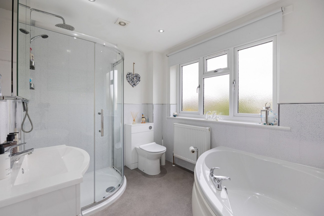 Dunsters Road, Claverham, BS49