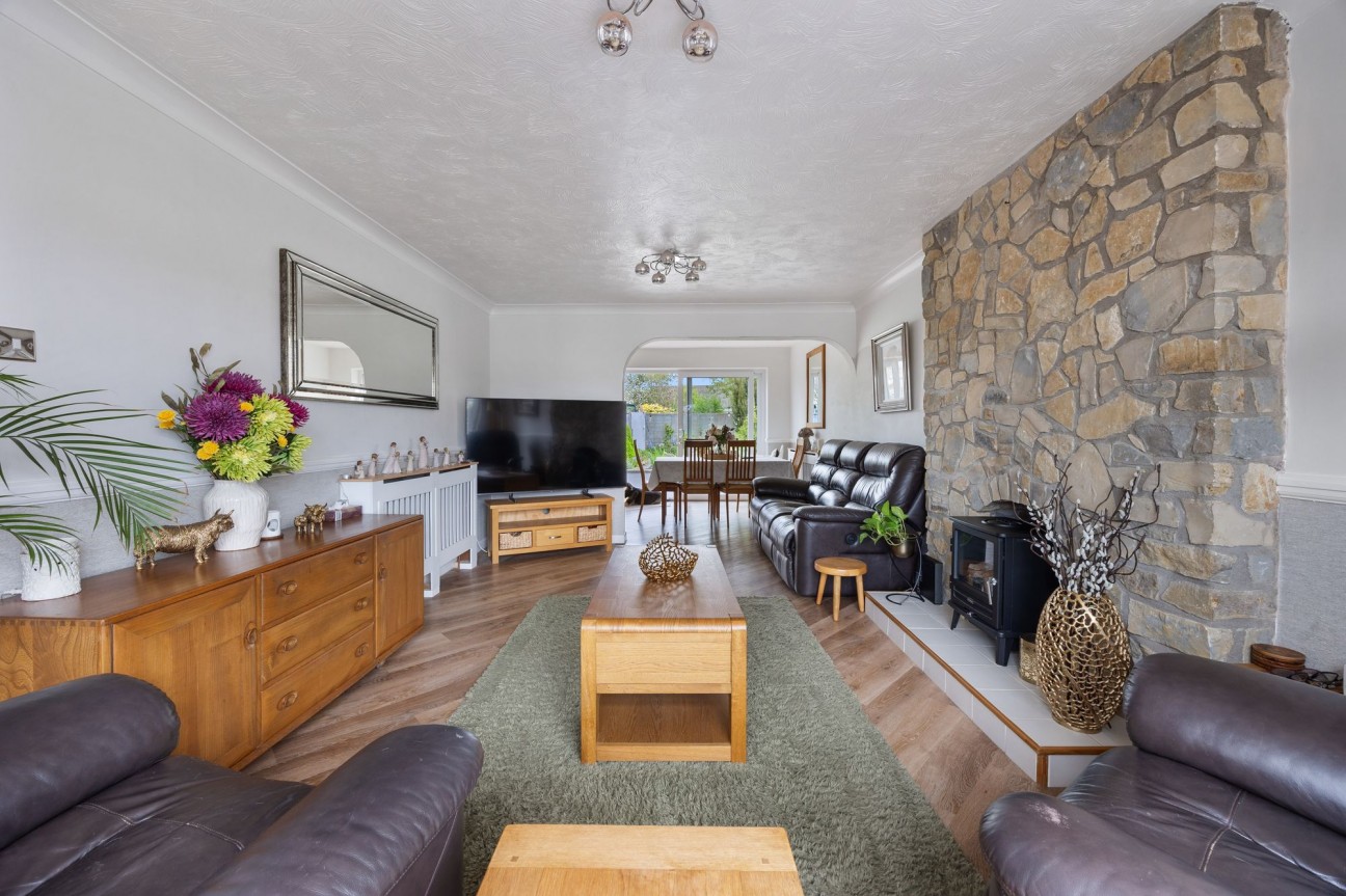 Dunsters Road, Claverham, BS49