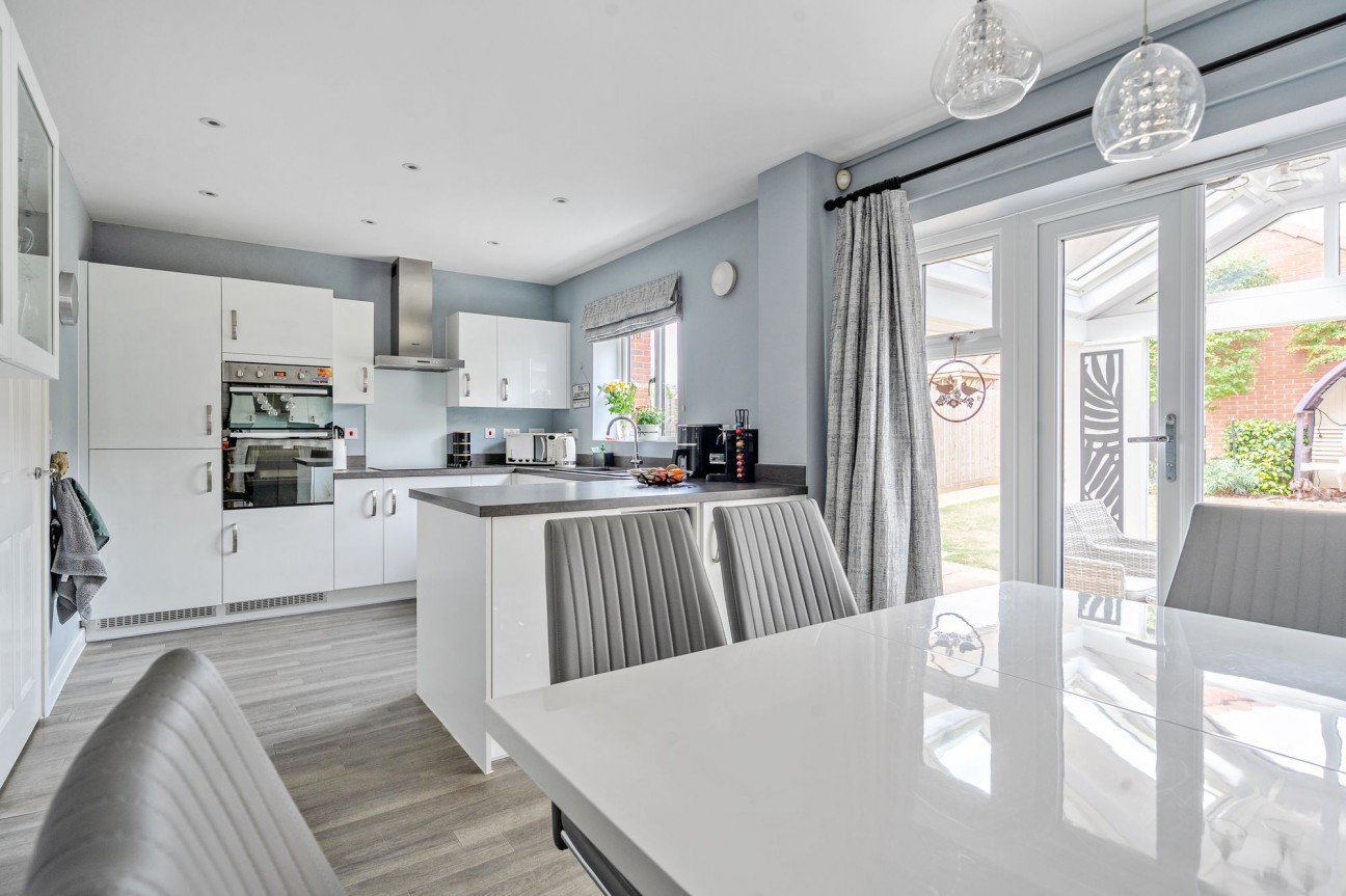 Wheatear Road, Yatton, BS49
