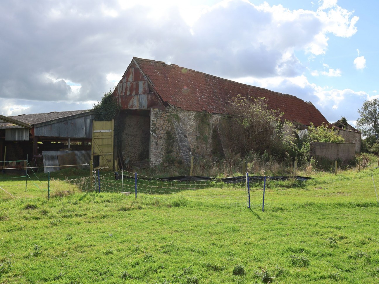 Nempnett Thrubwell, listed barn with full PP for conversion