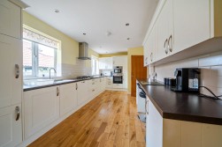 Westaway Park, Yatton, BS49