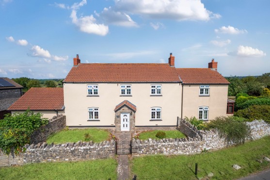 Detached Country home, Chelvey. Bristol, BS48