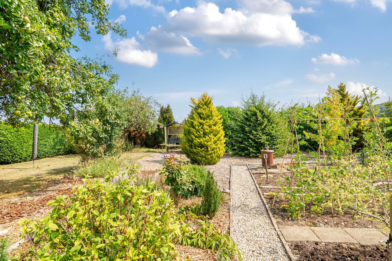 Detached Country home, Chelvey. Bristol, BS48