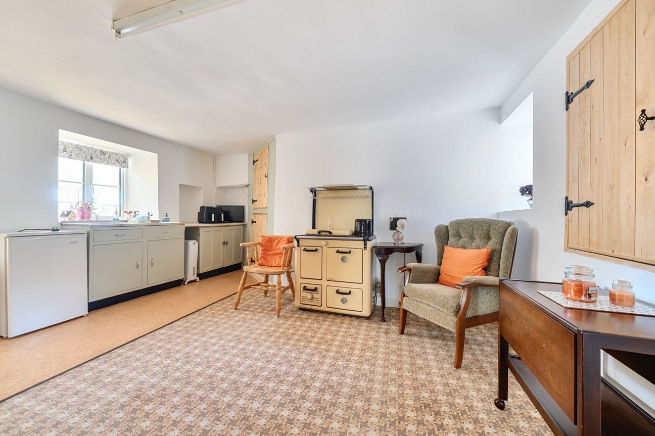 Detached Country home, Chelvey. Bristol, BS48