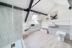 Detached Country home, Chelvey. Bristol, BS48