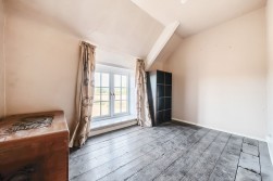 3 bed with planning permission already granted to extend to 5 bedrooms