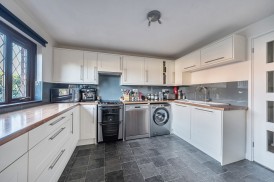 Cadbury Square, Congresbury, BS49