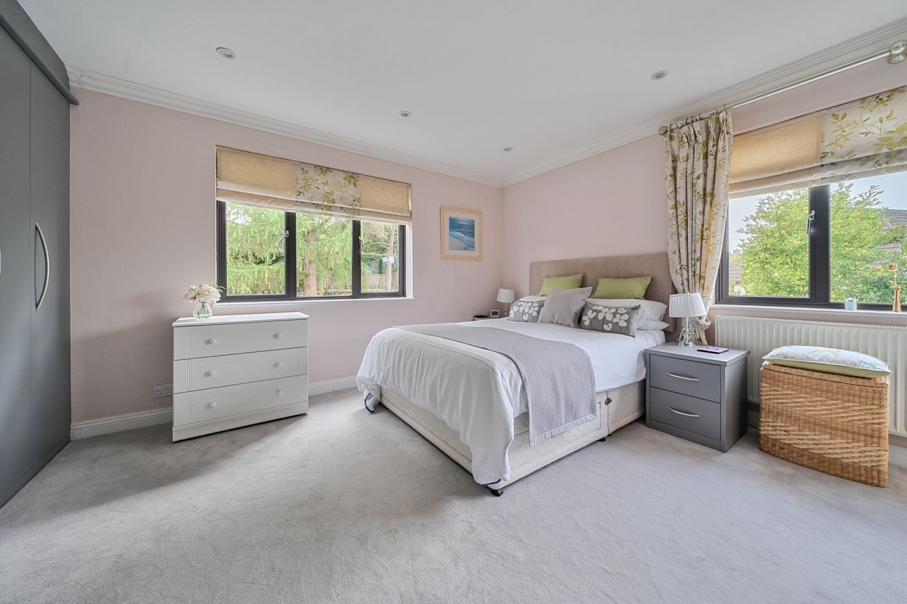 Bell Square, Blagdon, BS40
