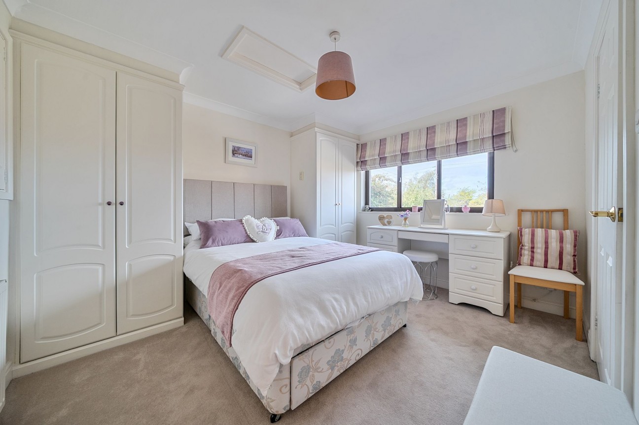 Bell Square, Blagdon, BS40