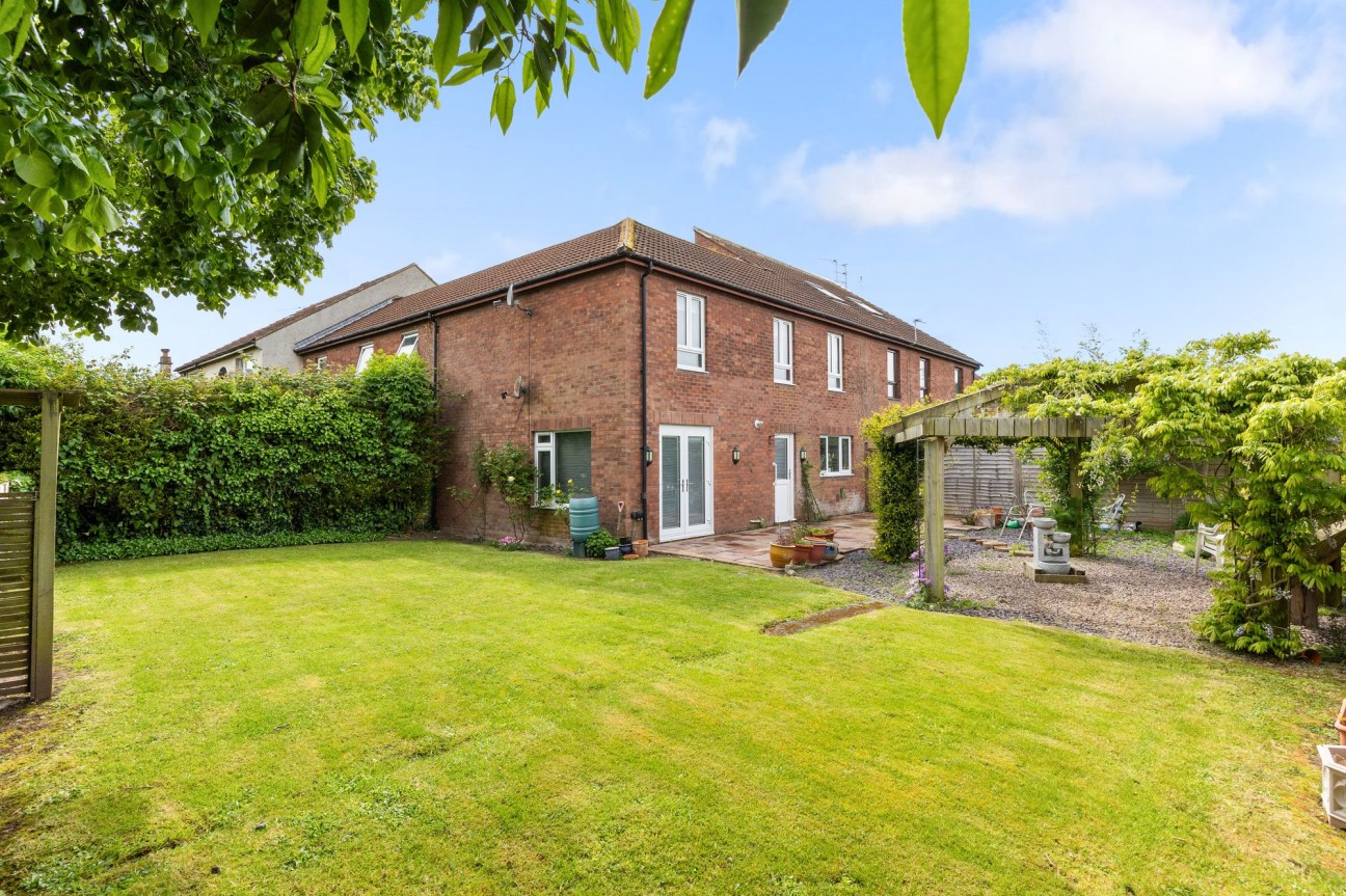 Bramley Square, Congresbury, BS49