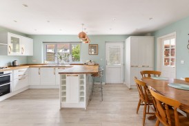 Bramley Square, Congresbury, BS49