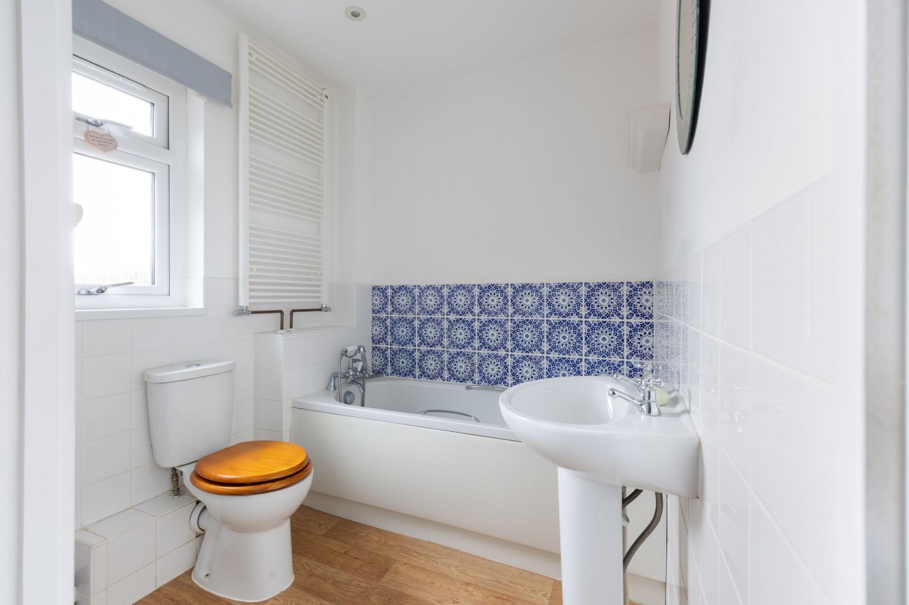 Bramley Square, Congresbury, BS49