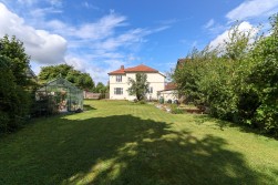 New Road, Churchill, BS25