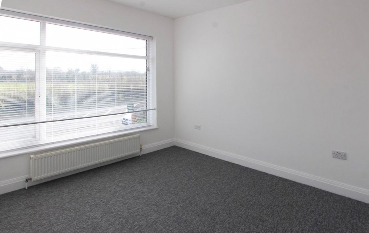 Ashford Road, Redhill, BS40