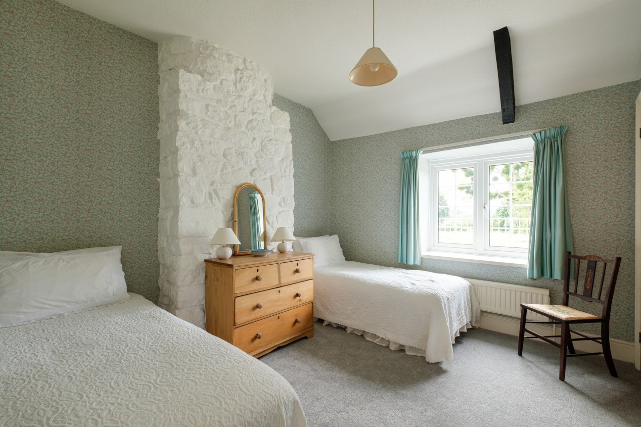 Detached country residence with land, outbuildings and glorious views