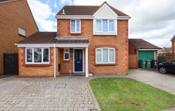 Mulberry Road, Congresbury, BS49