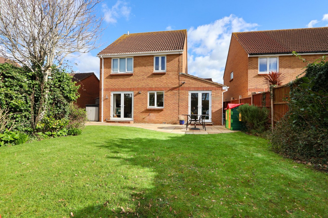 Mulberry Road, Congresbury, BS49
