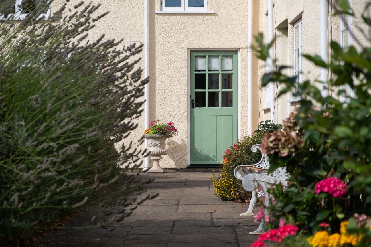 Orchardside, 20 Brinsea Road, Congresbury - a superb, spacious village home
